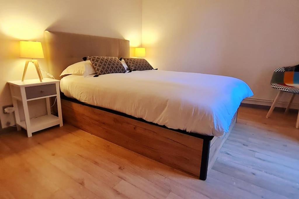 Апартаменты Le 56 Faubourg - Proche Centre - Parking Gratuit Бон Экстерьер фото